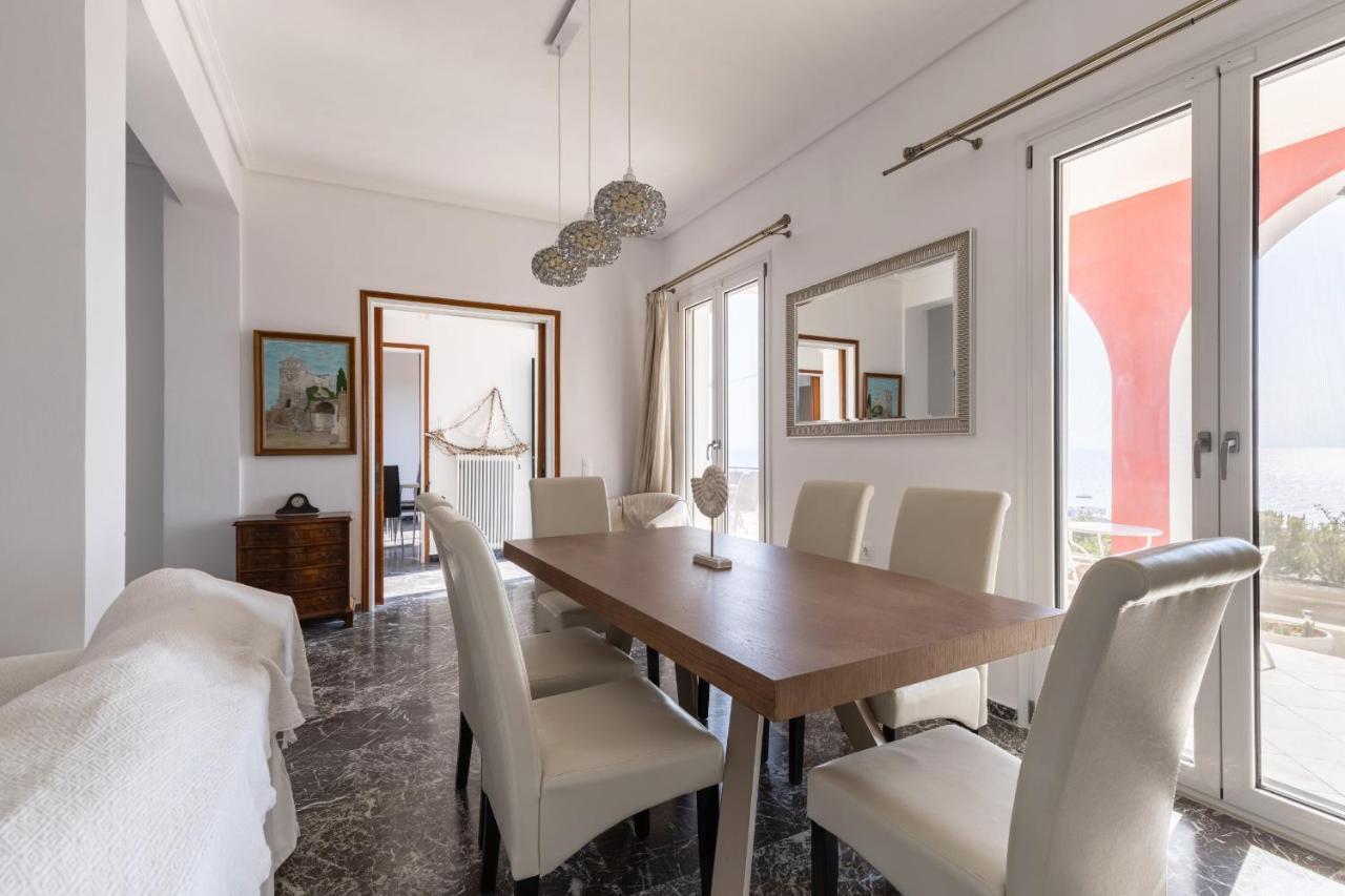Akakia Panoramic Villa ไซคิย์นธอสทาวน์ ภายนอก รูปภาพ