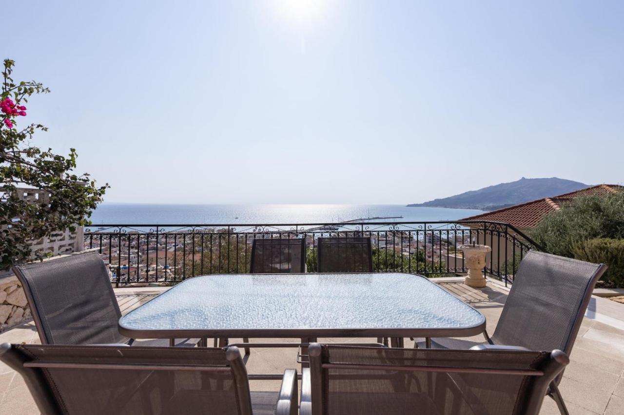 Akakia Panoramic Villa ไซคิย์นธอสทาวน์ ภายนอก รูปภาพ
